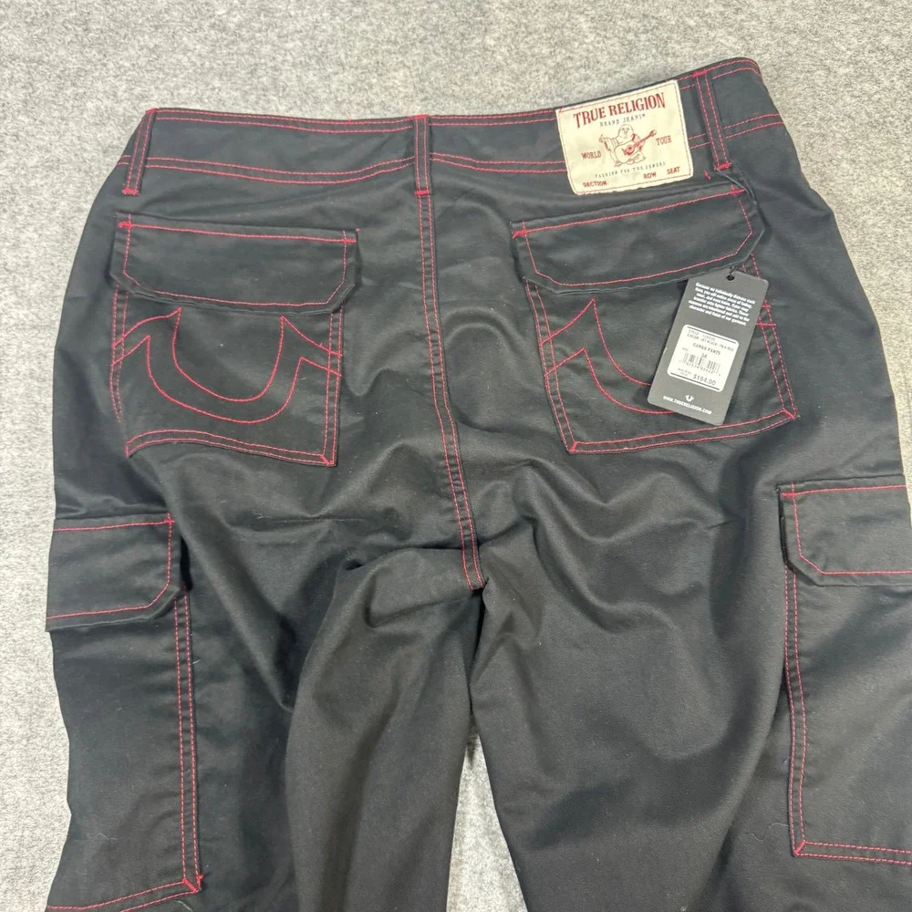 True Religion Mens Black Red Contrast Stitch Cargo Pants Straight Leg 34 NEW